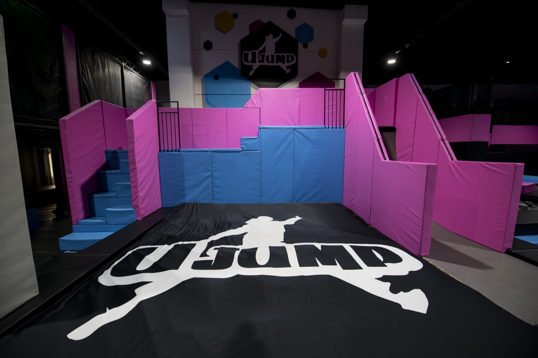 Air Bag du trampoline park Urban Jump Romainville proche Paris
